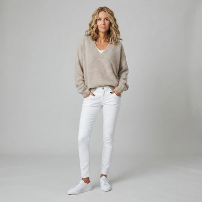Sweater | Women's Fit V-Neck